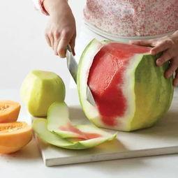 吃瓜喝酒吐,一场别开生面的吐露盛宴