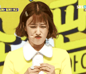 吃瓜少女表情包动态,吃瓜少女表情包的欢乐瞬间